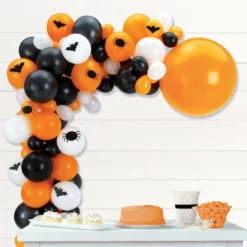 Air-Filled Bats & Spiders Halloween Balloon Garland Kit