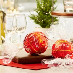 Lindt Lindor Milk Chocolate Truffle Maxi Ball, 8.8oz