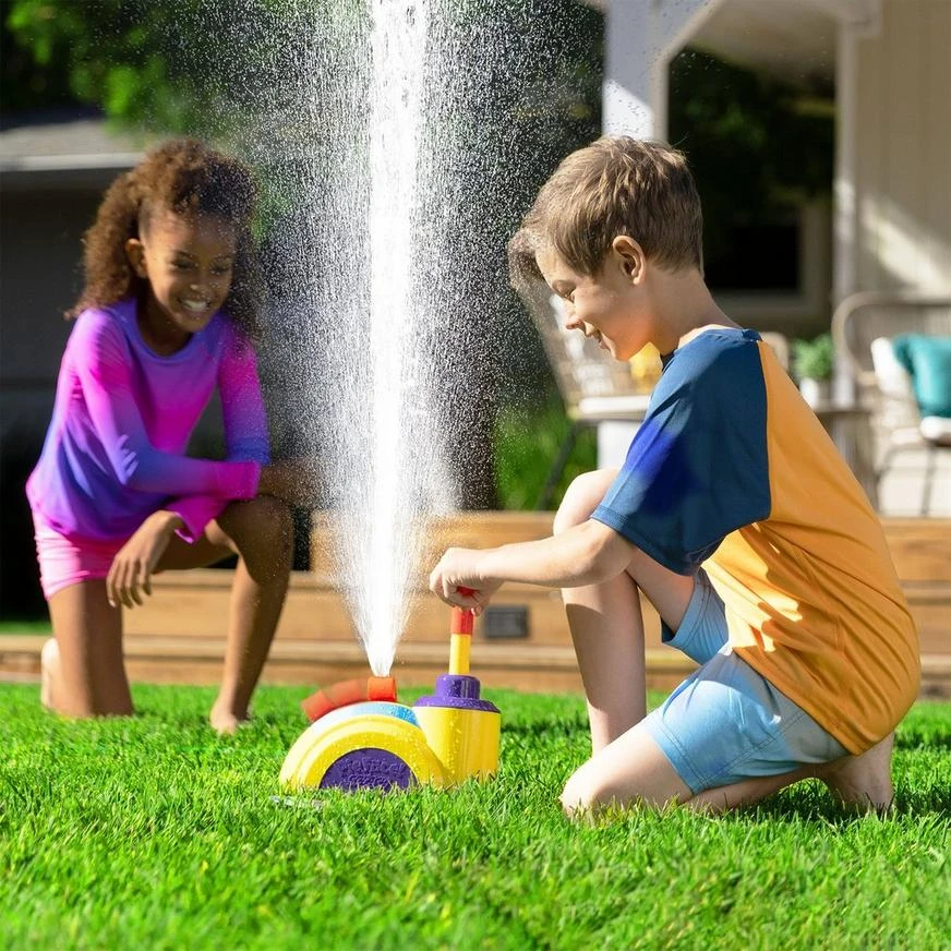 Pie Face Splash Plastic Water Game, 4pc 2 Pie Face Splash Plastic Water Game, 4pc - Image 2